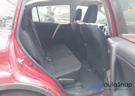 2017 Toyota Rav4 Le z USA, uszkodzony, nr VIN JTMZFREV5HJ112152